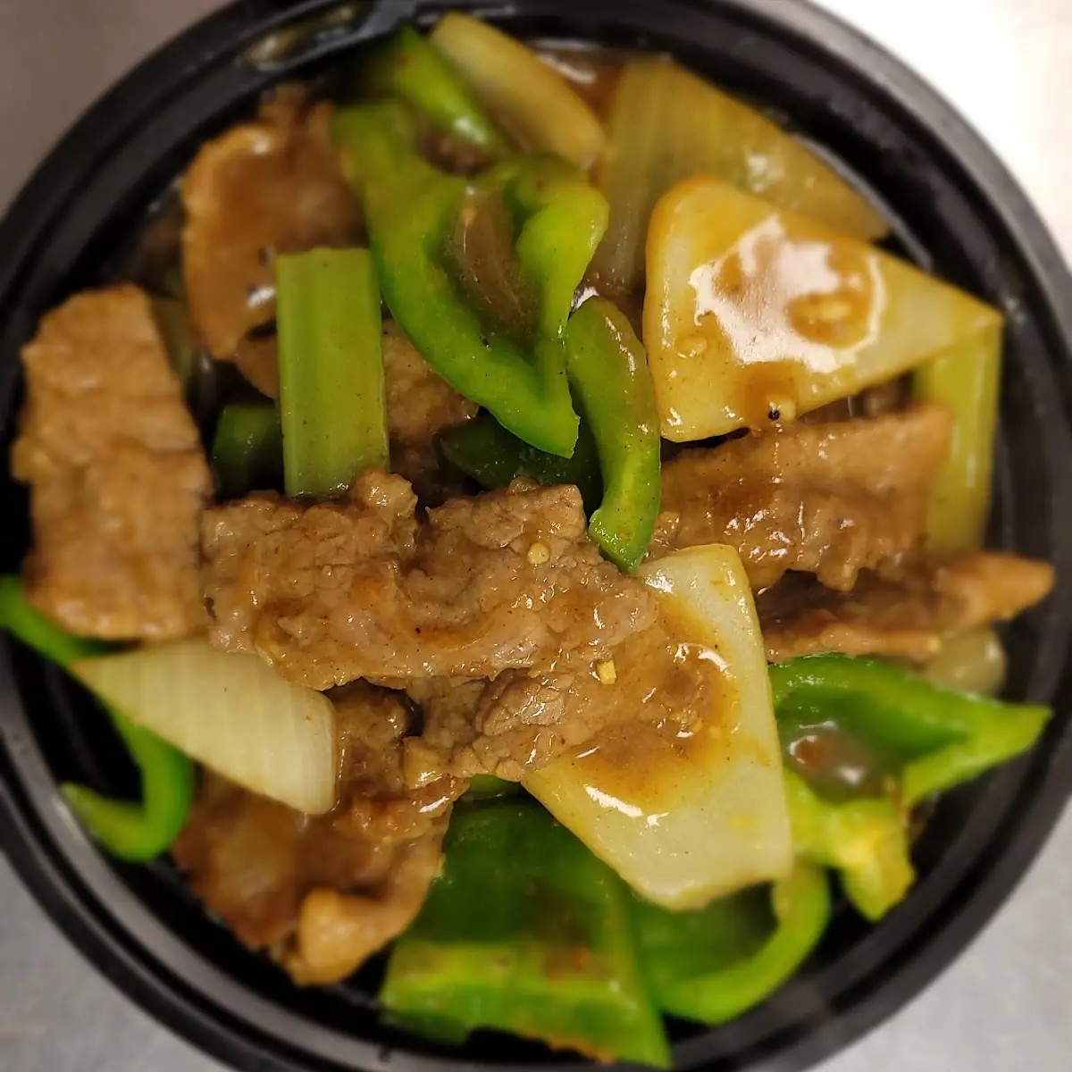 E2 - Beef with Curry Sauce, Yu's Kitchen