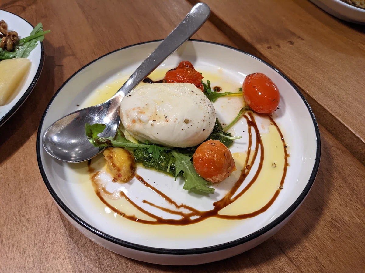Burrata Cheese, Novo Italian