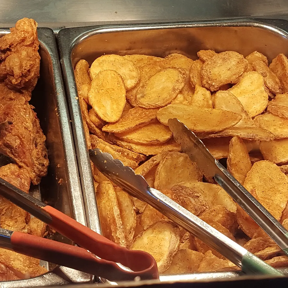 Fried Chicken & Mojos