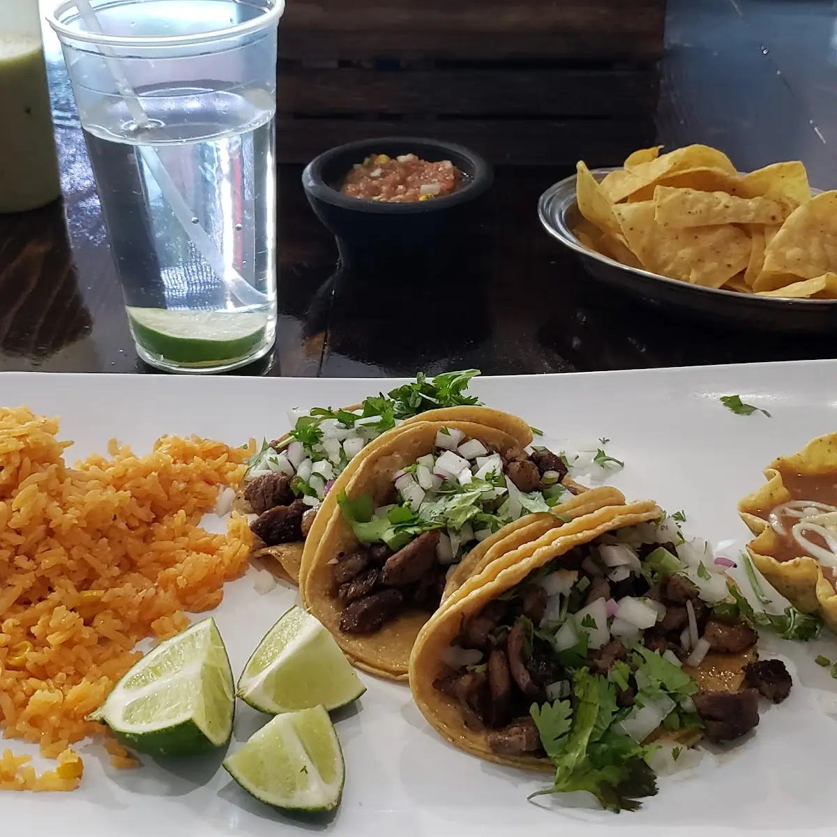 Taco Dinner Chips & Salsa