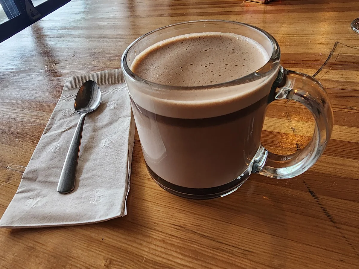 Chocolat Chaud À l'Ancienne Aux 4 Épices