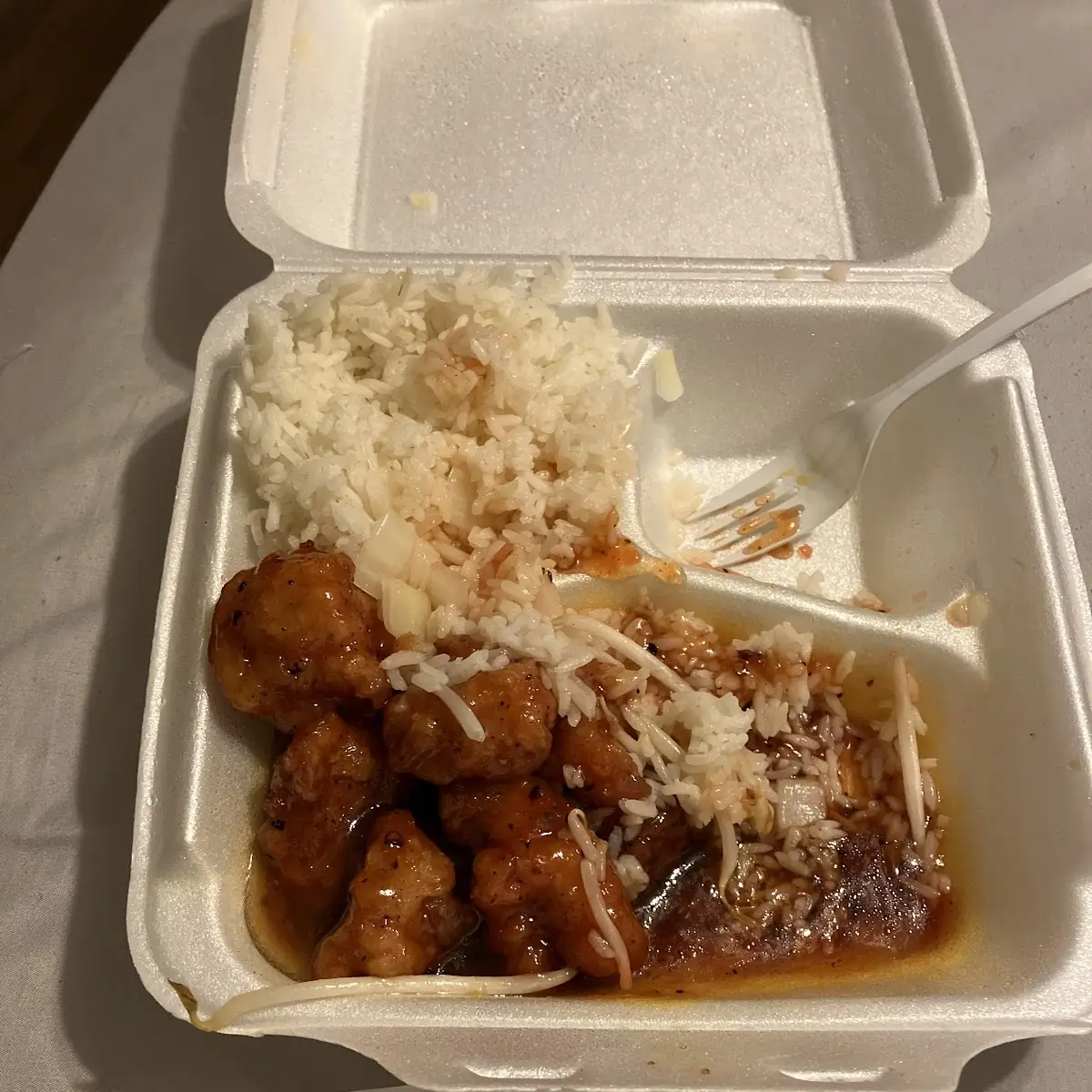 White Rice w Bean Sprouts and General TSO Chicken