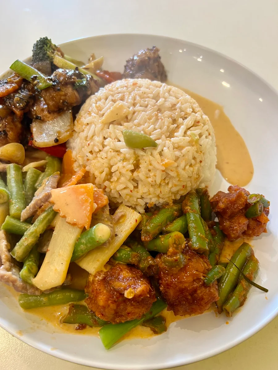 Highlights, Tim's Thai