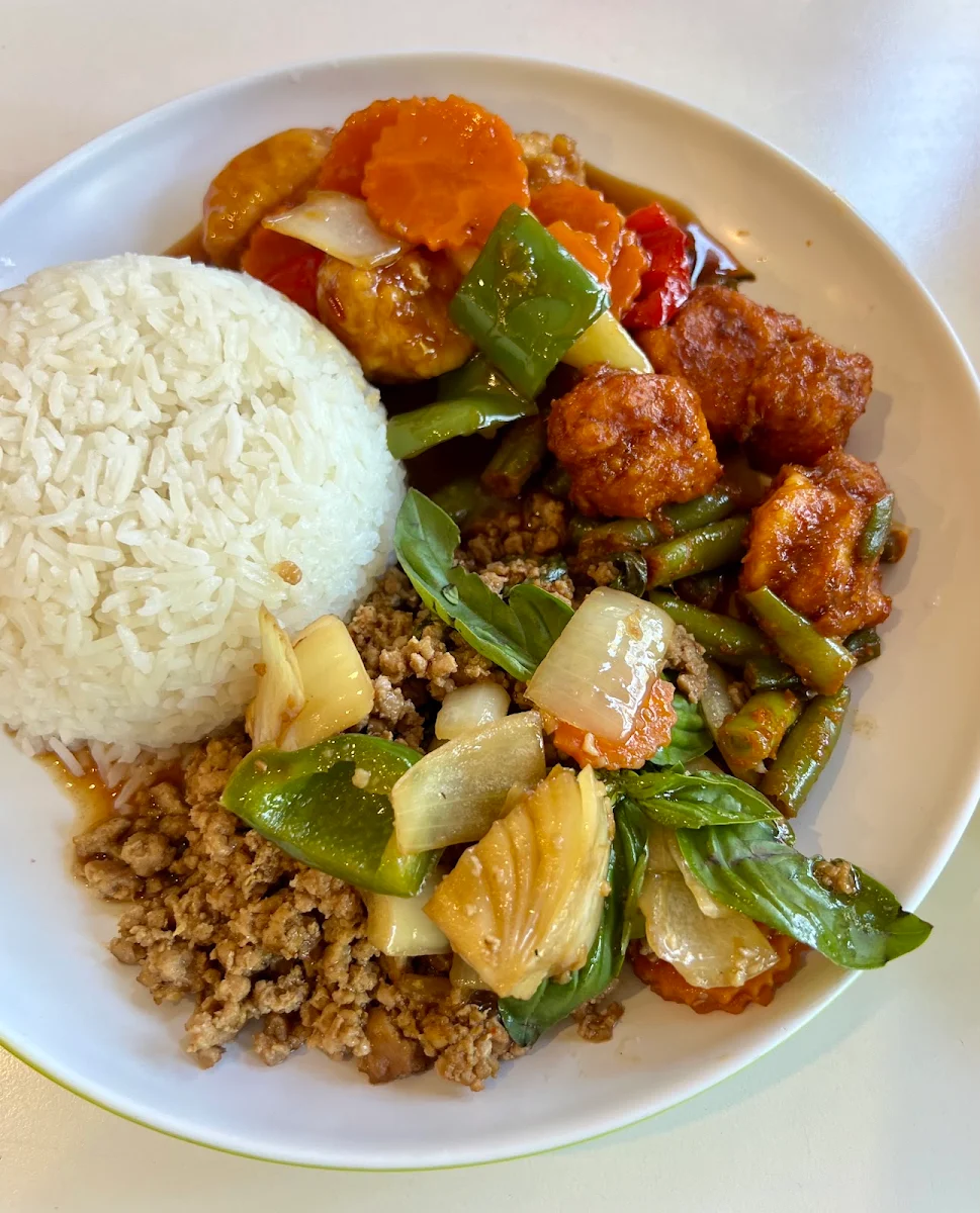 Lunch Special Pork Basil Spicy Chicken with Rice, Tim's Thai
