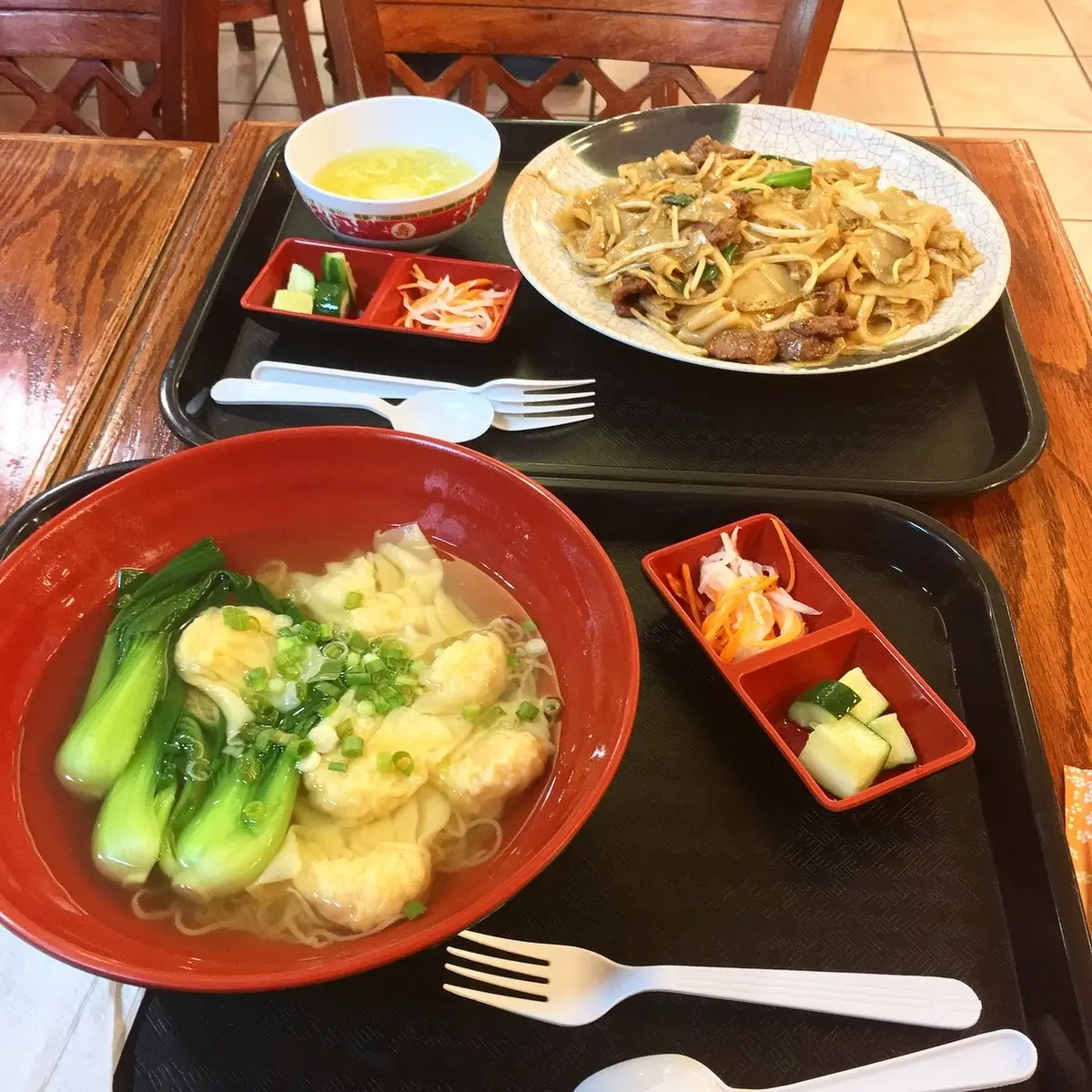 Wonton Noodle Soup and Beef Chow Fun