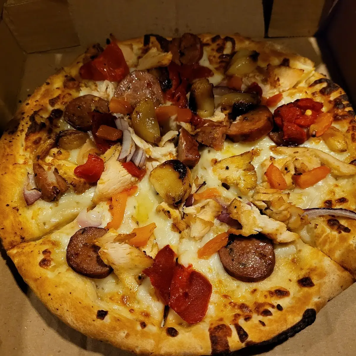 Chicken Sausage Pizza