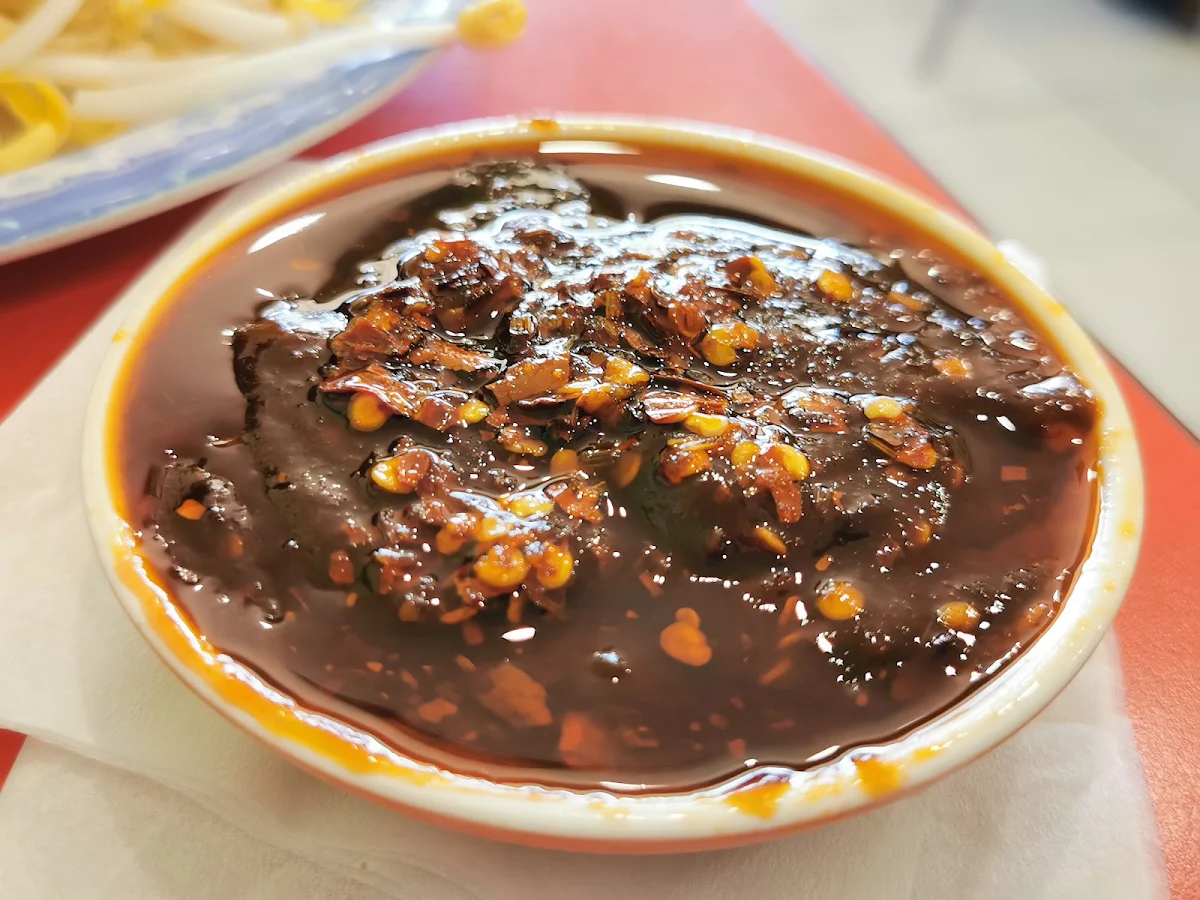 Chili Sauce, Pho Hong Tam