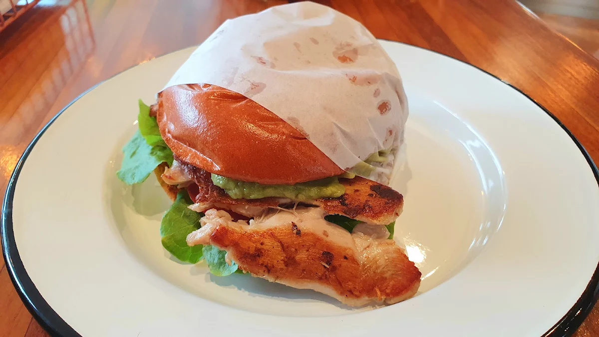 Grilled Chicken Burger
