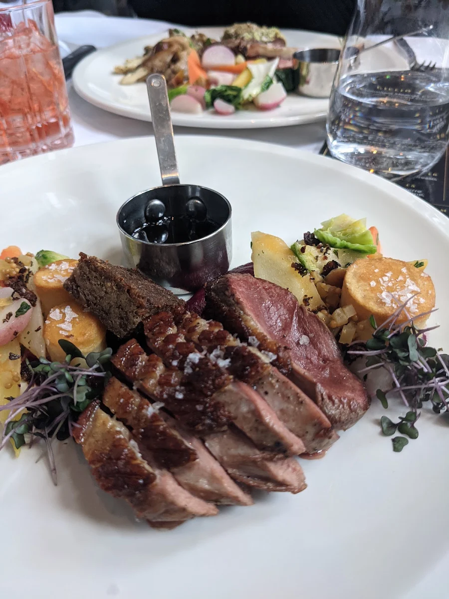 Duck Breast, Restaurant e18hteen