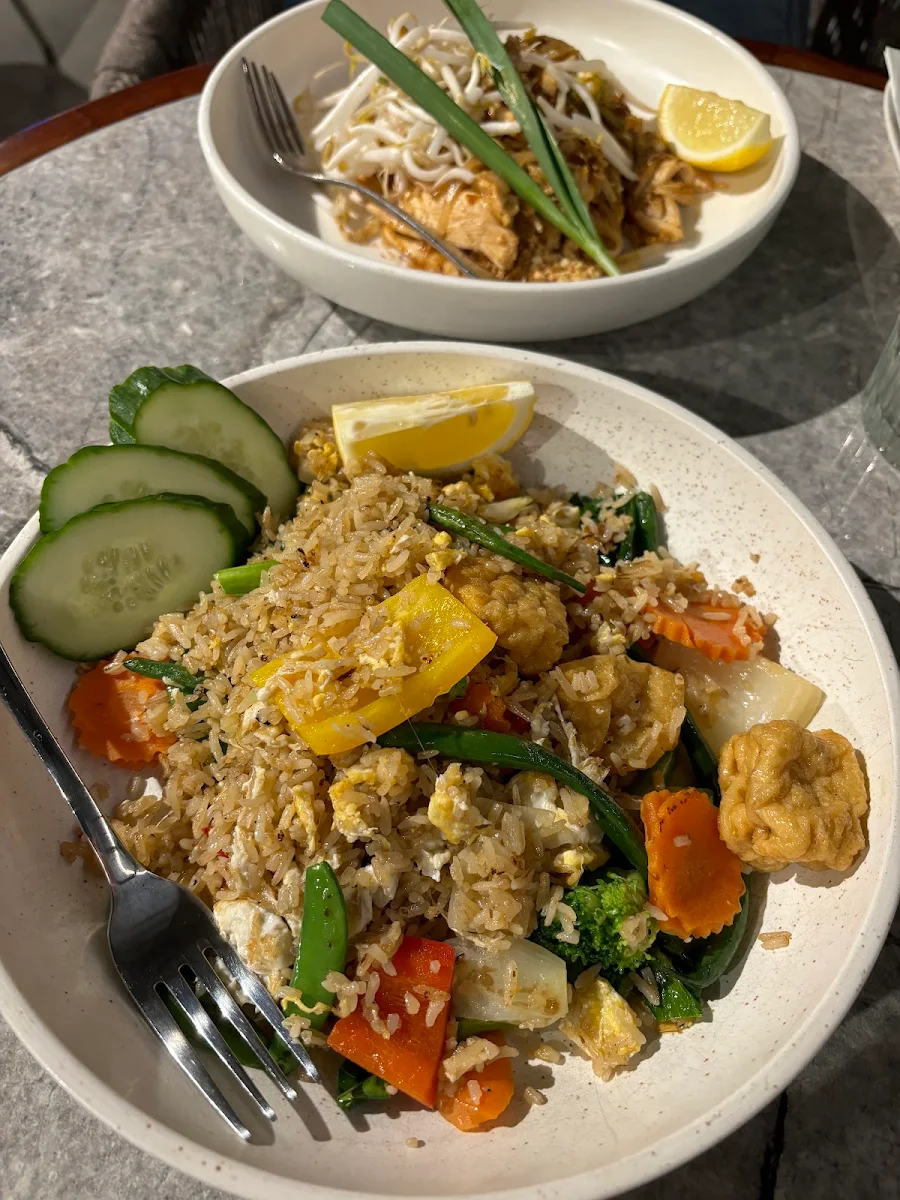 Chicken Pad Thai, Nahm Talay Thai Restaurant and Bar