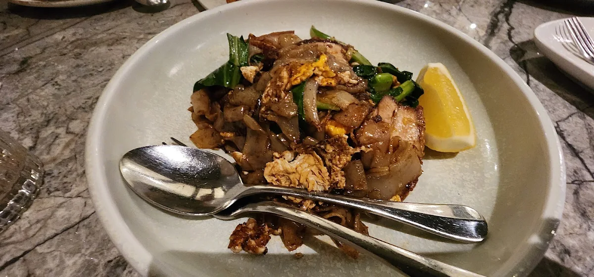 Choo Chee Soft Shell Crab, Nahm Talay Thai Restaurant and Bar