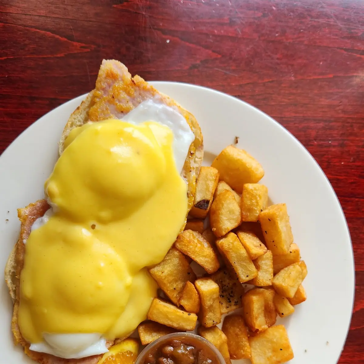 Eggs Benedict, Mavericks