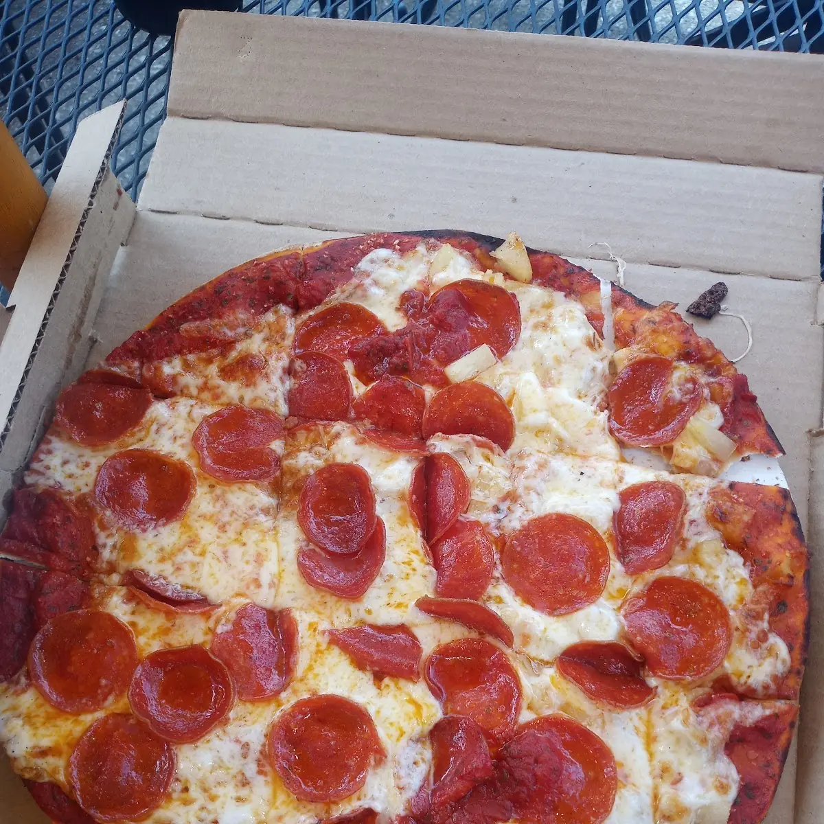 Thin Pepperoni Pizza