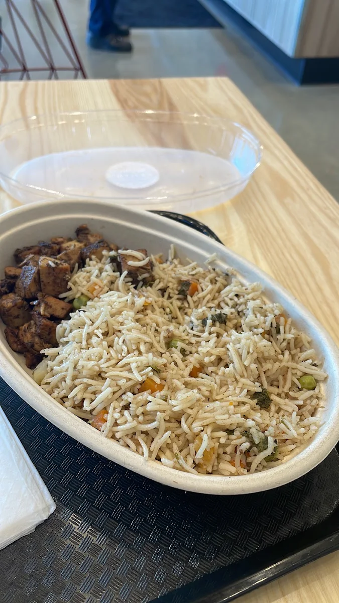 Chicken Pilau Rice Bowl