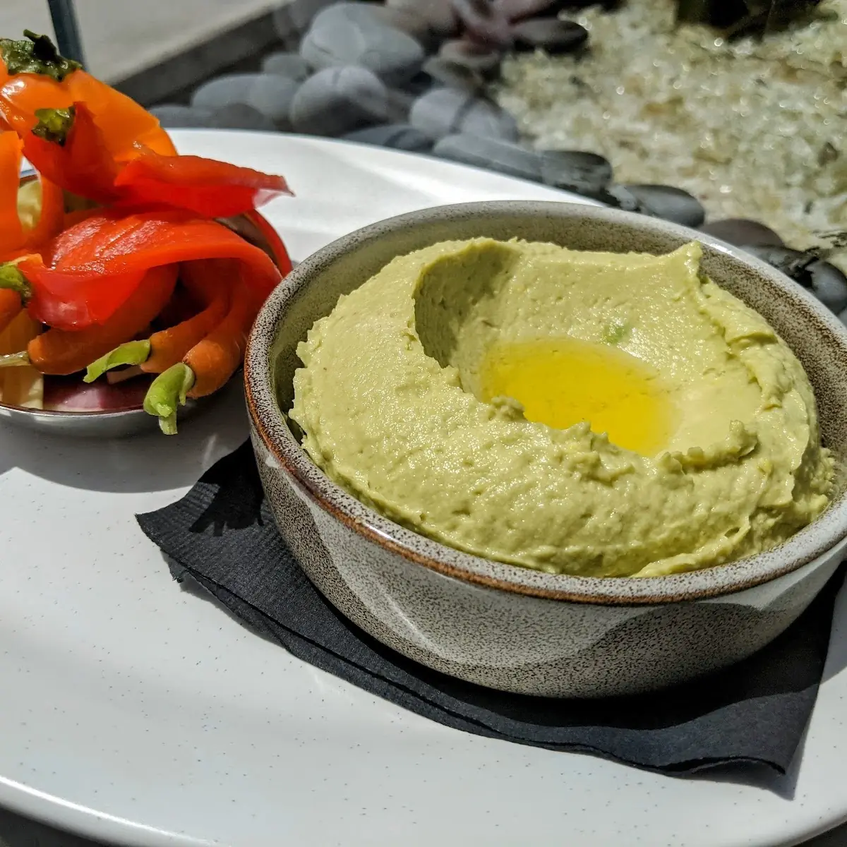 Avocado Hummus