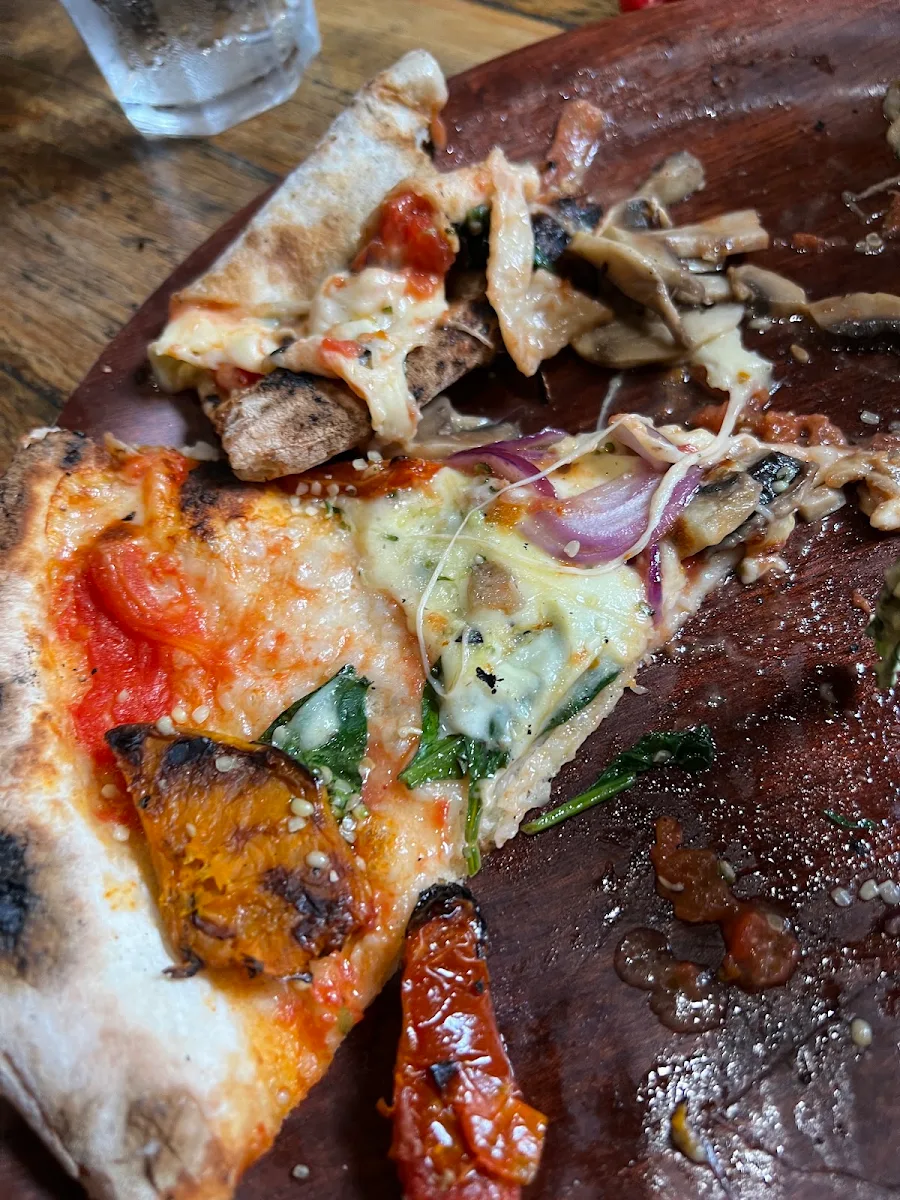 Vege Pizzas, Armonica Cafe And Wood Fired Pizza
