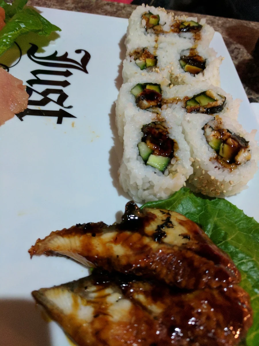 BBQ Eel Roll