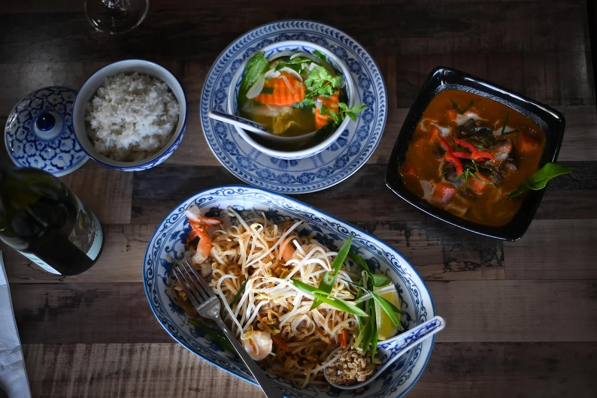 Highlights, POJ'S CHARM THAI RESTAURANT AND CAFE