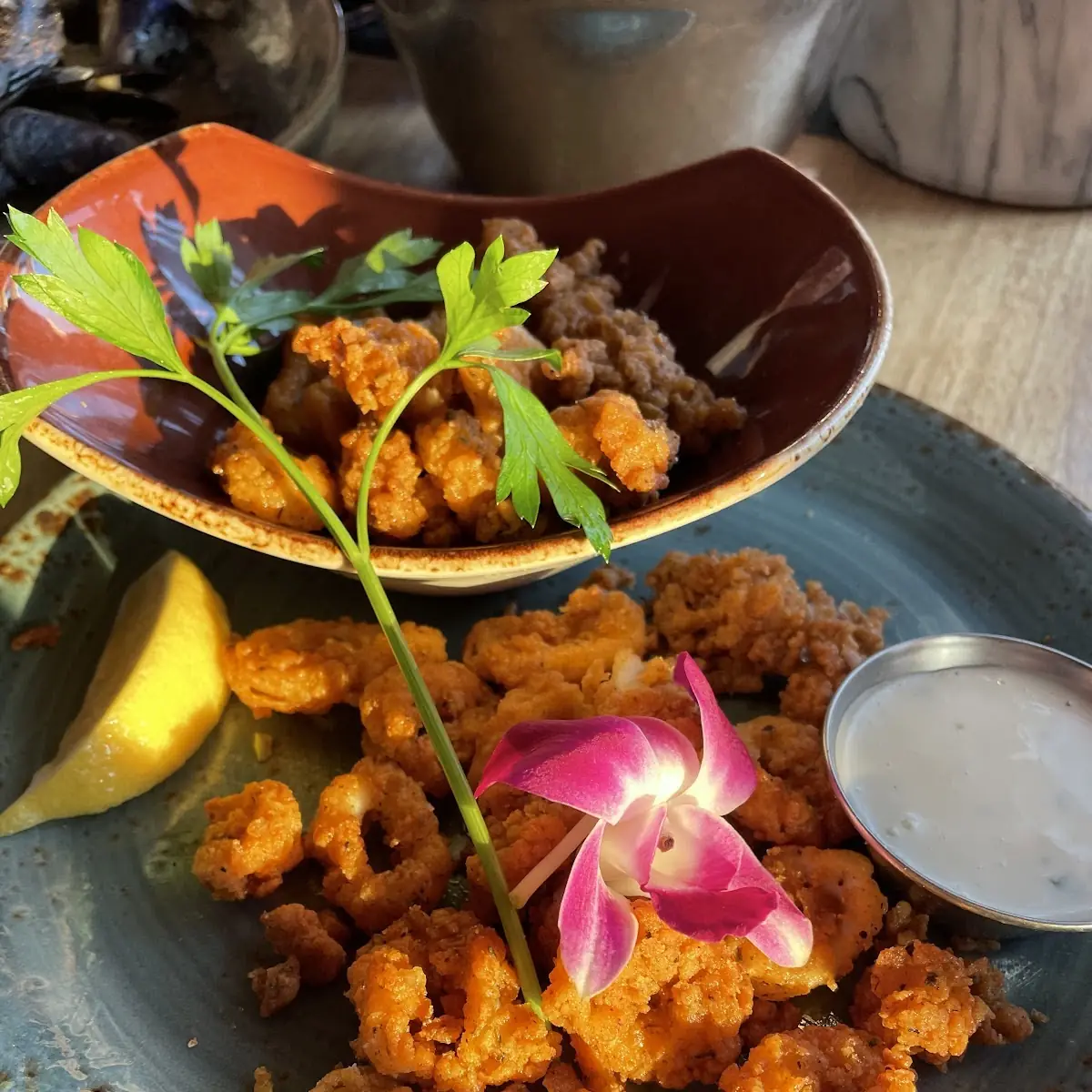 Crispy Calamari with Lemon Aioli