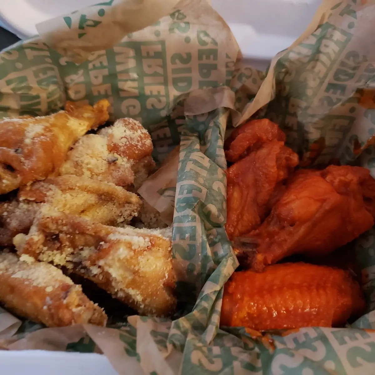 Crispy Glazed Chicken Wings Platter