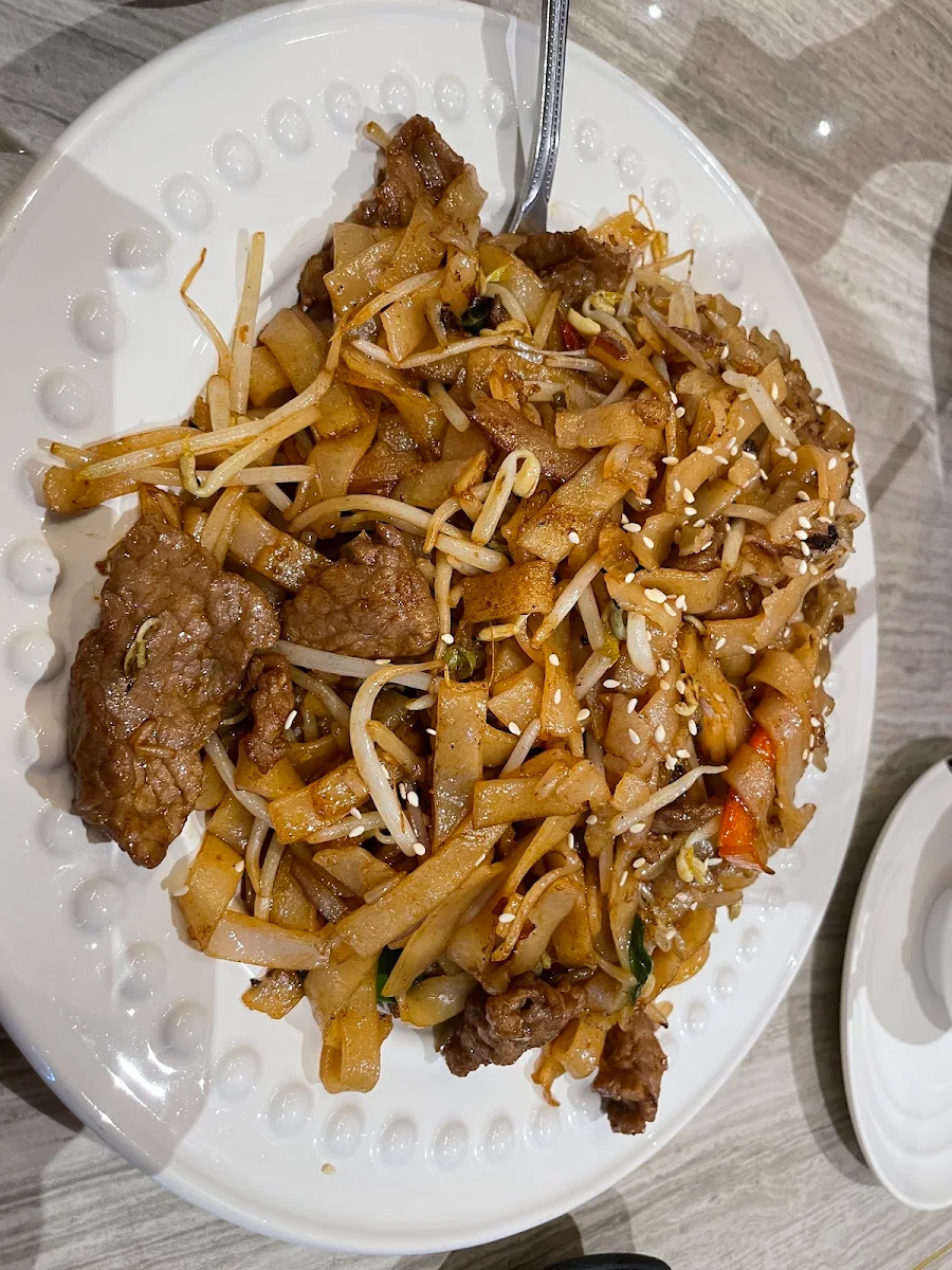 Beef Fried Vermicelli or Ho-Fan