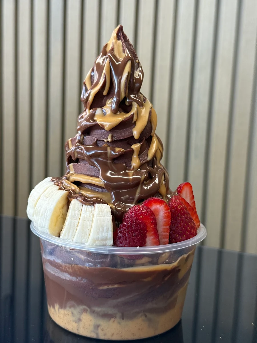 Highlights, Pistachio Dessert Haus