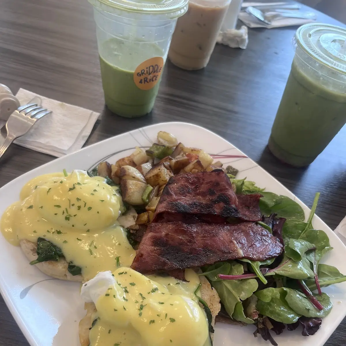 Griddle & Egg Benedict