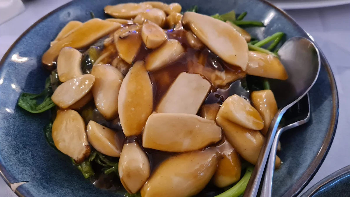 Deep Fried Scallops With Salt & Pepper