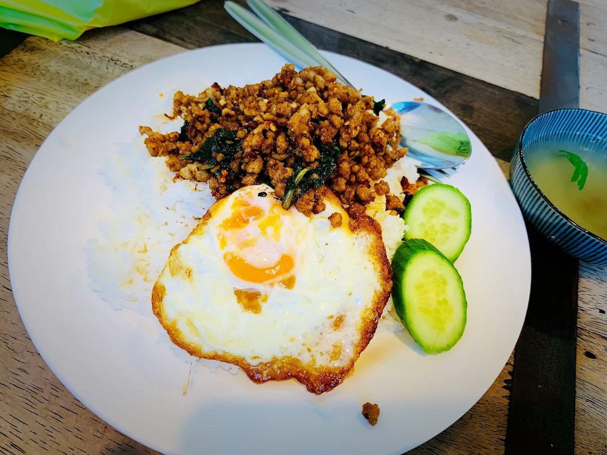 Chilli Basil with Pork and Fried Egg, Pinto Thai Street Food