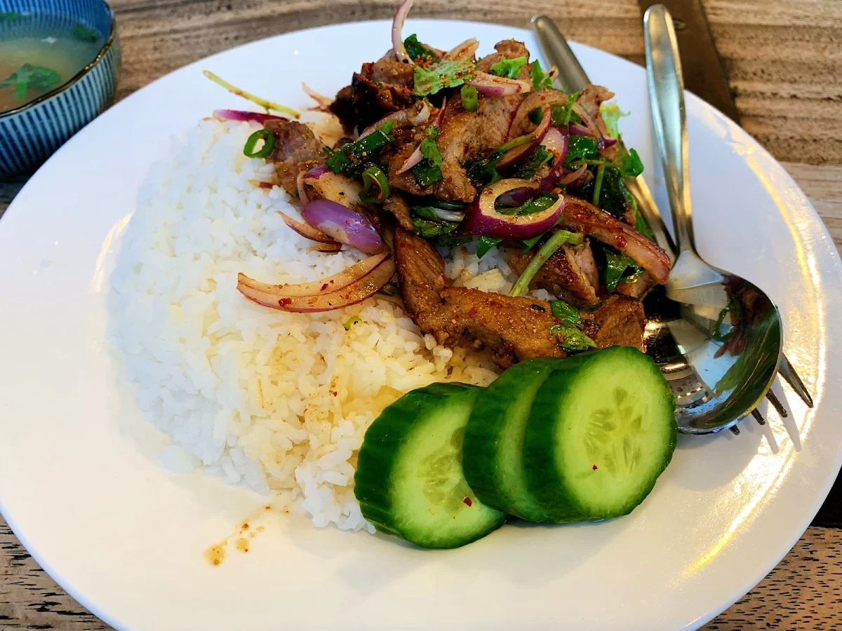 Thai Spicy Grill Pork Neck with Salad Rice, Pinto Thai Street Food