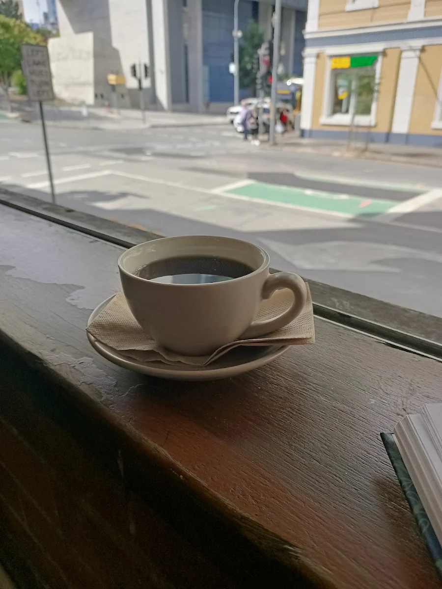Long Black with a View, Roamer Brisbane Bar/Cafe