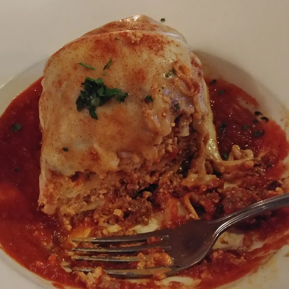 Layered Lasagna with Tomato Sauce