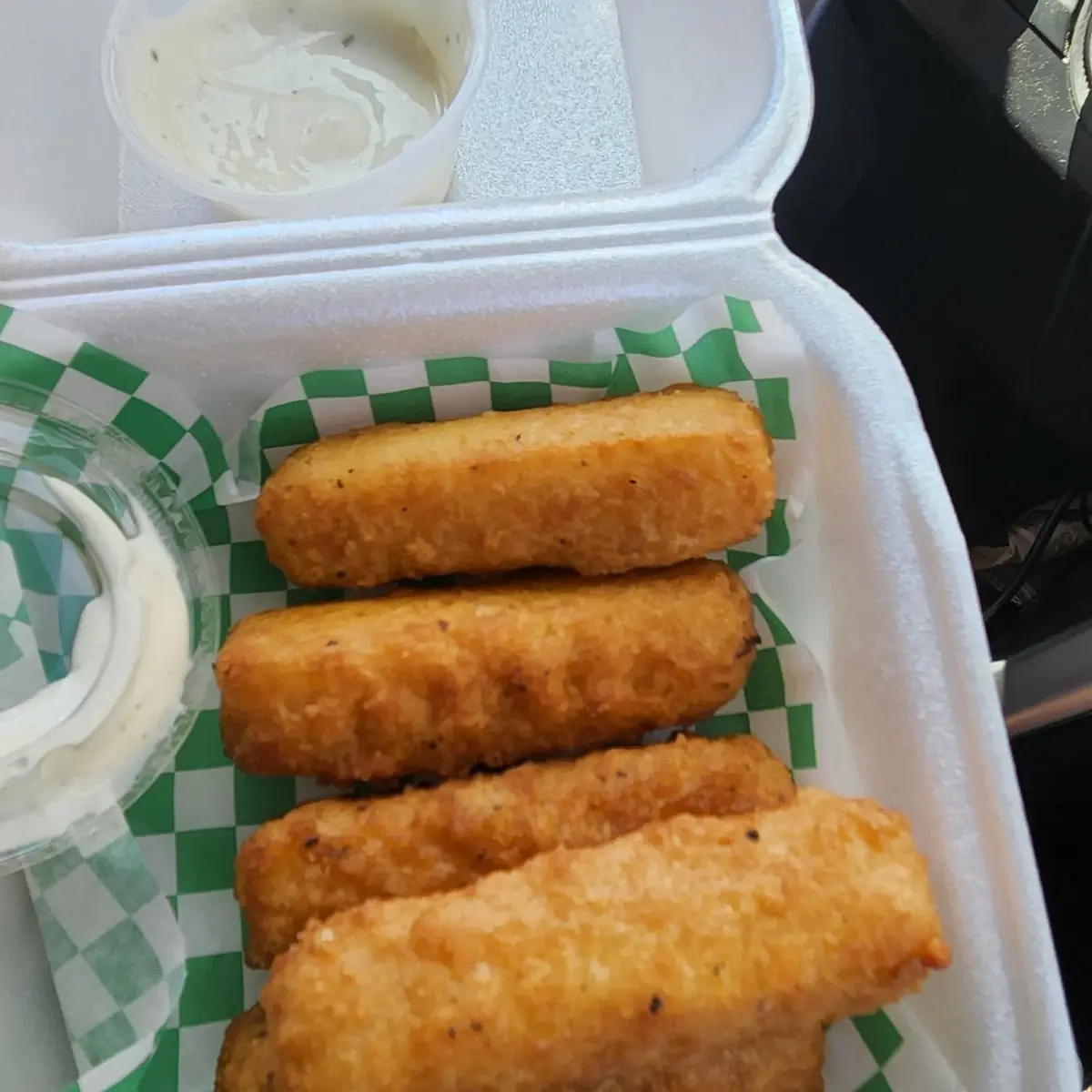 Mozzarella Sticks 6pc