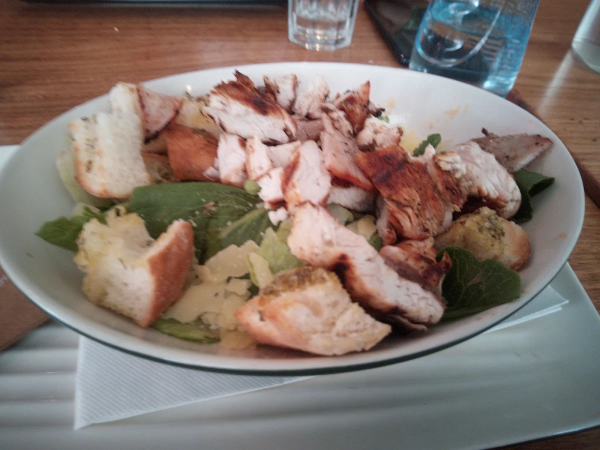 Chicken Caesar Salad 2410 KJ, Grill'd Burgers - Whitford City