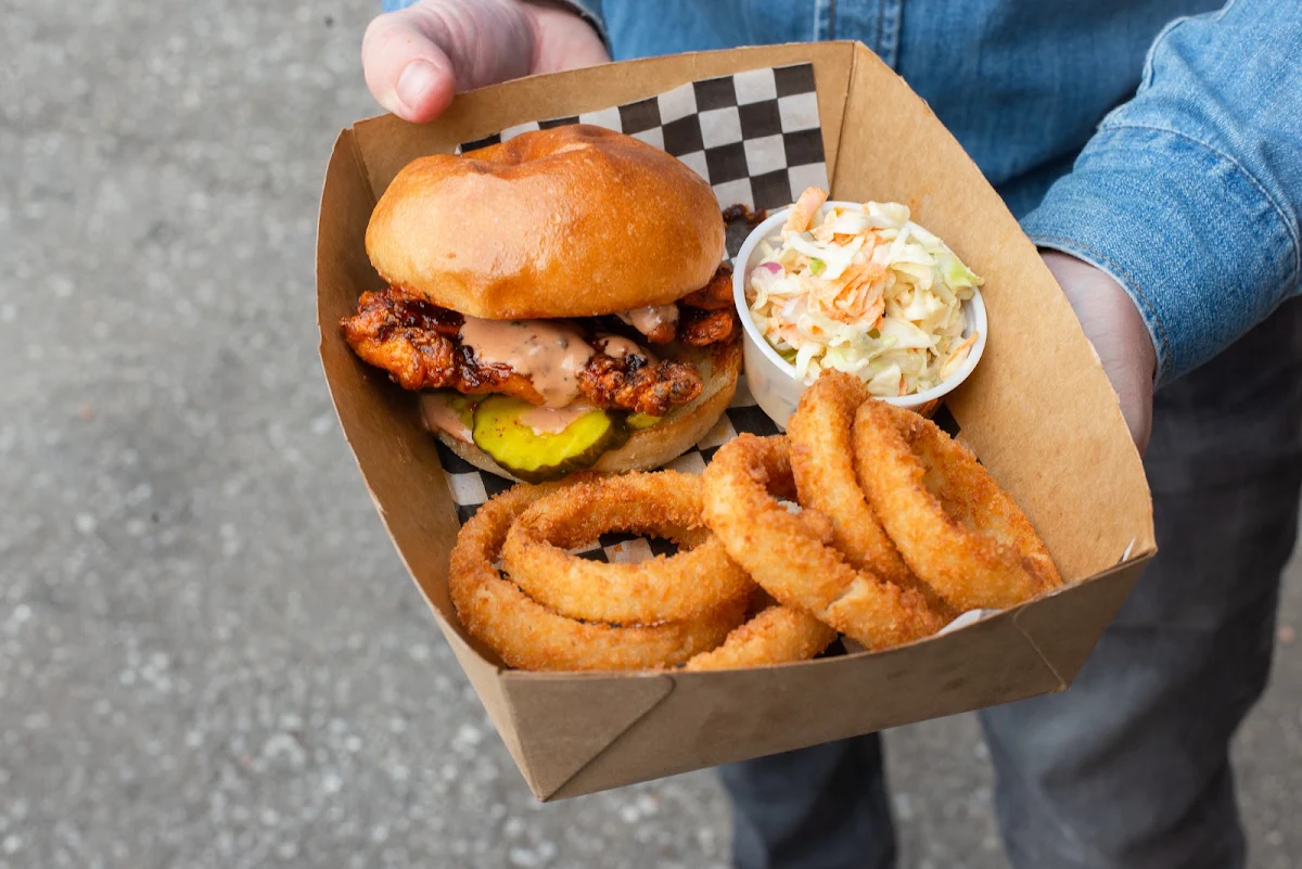 Highlights, Frankie's Nashville Hot Chicken
