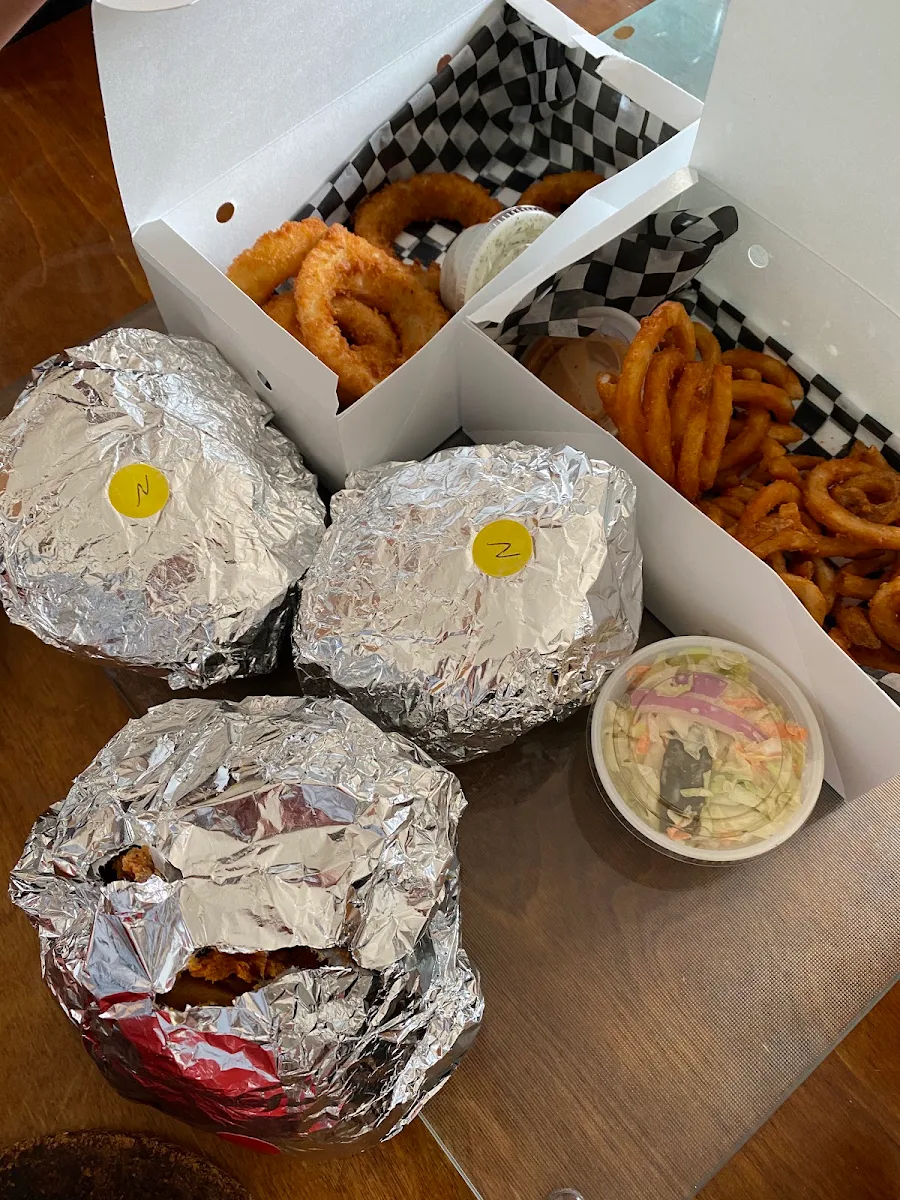 Highlights, Frankie's Nashville Hot Chicken