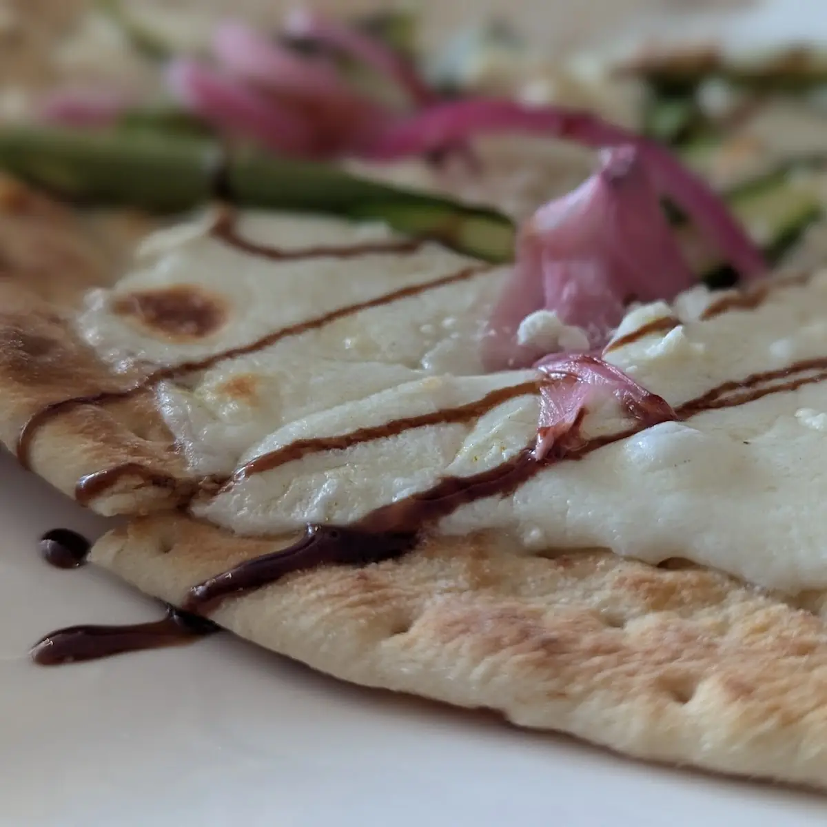 Hummus Flatbread