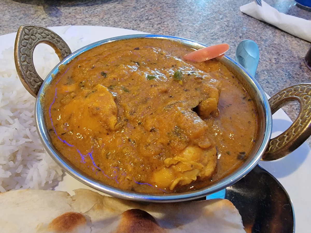Curry Chicken, UK Spice Cuisine Merritt