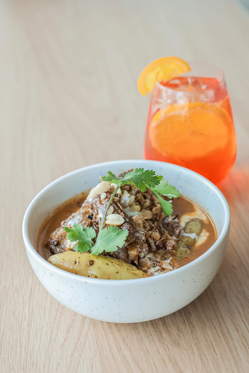 Highlights, Sabai Sabai Thai Restaurant