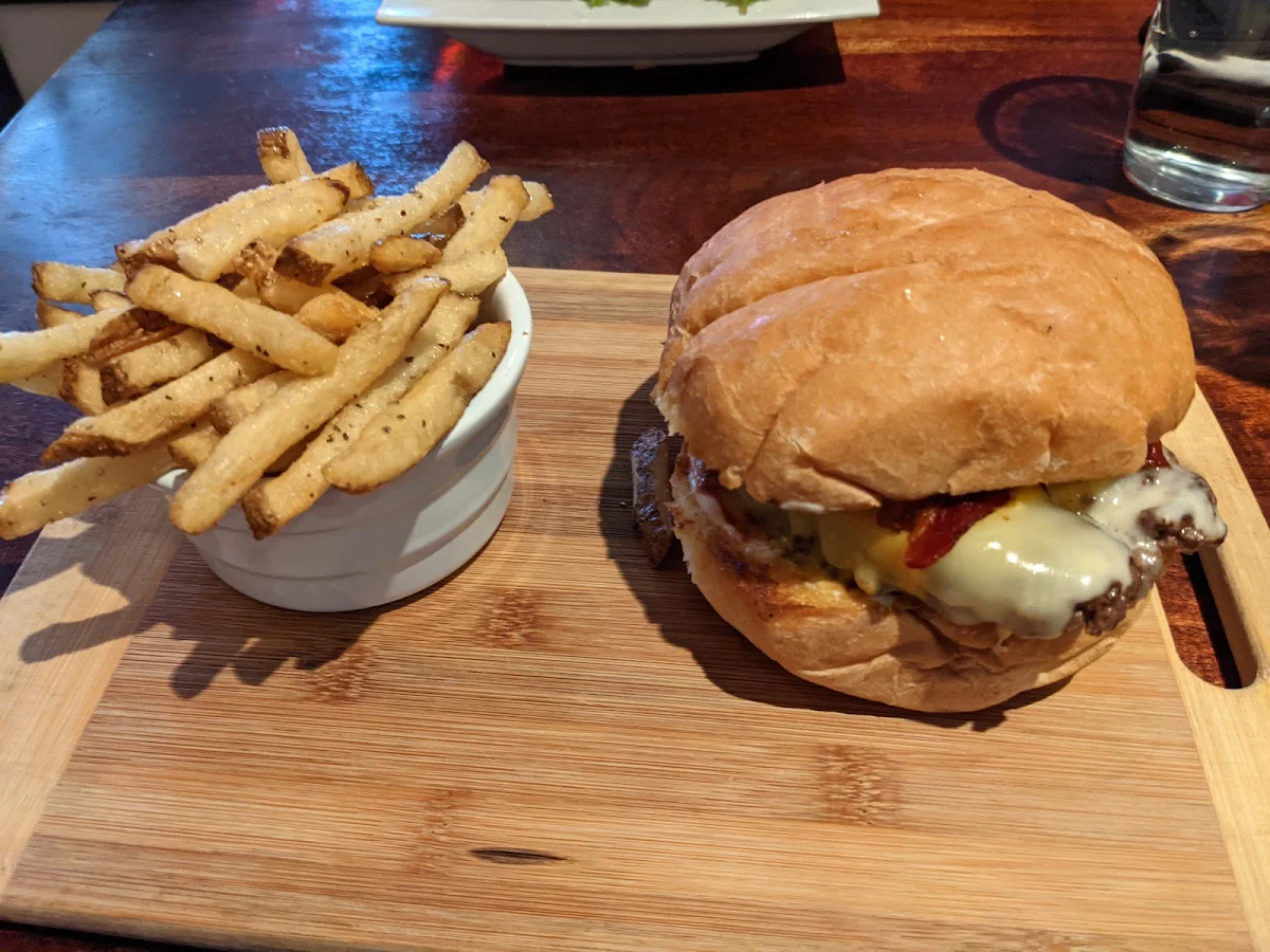The Susstown Burger, Taste and See