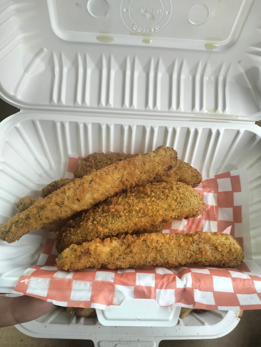 Deep Fried Pickles, Marks County Chips