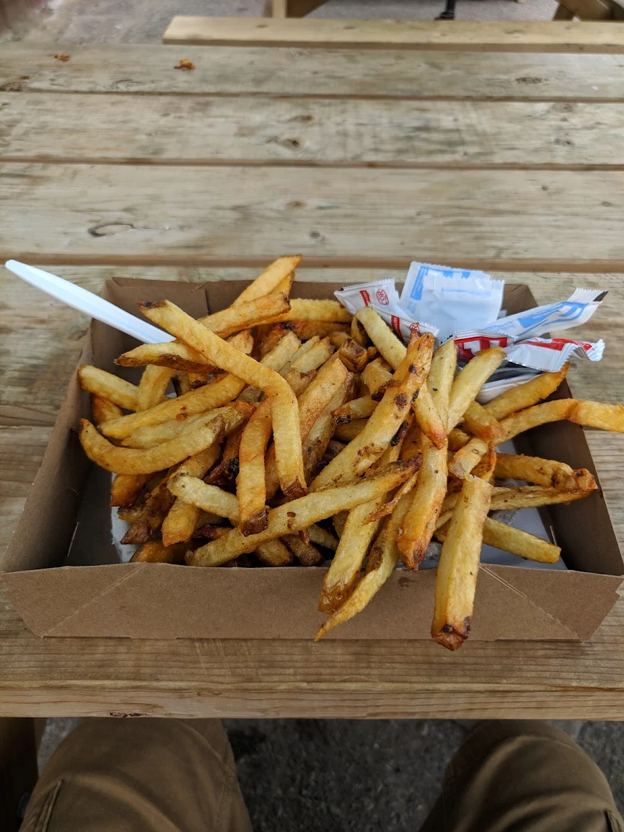 French Fries Med, Marks County Chips