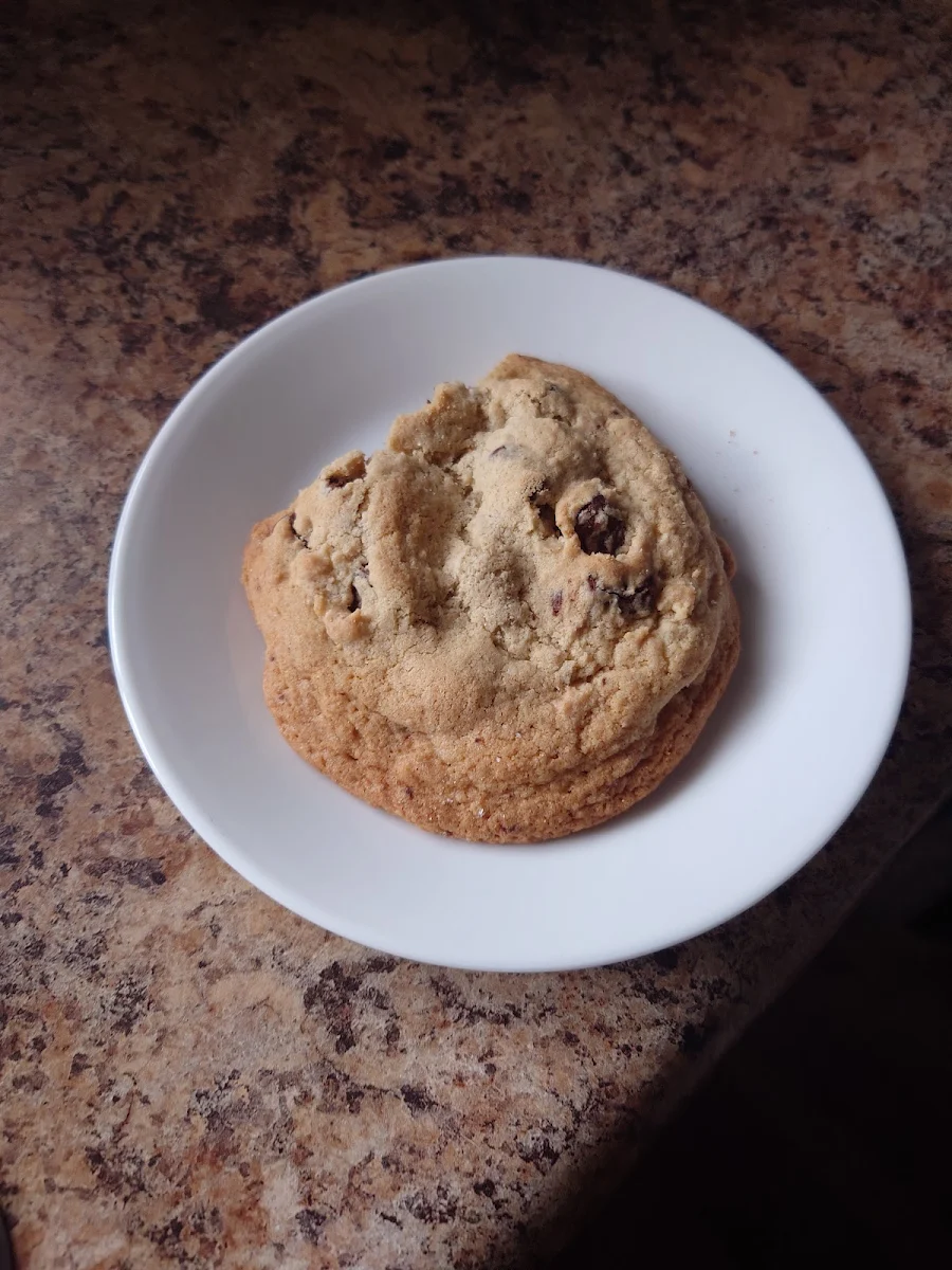Chocolate Chip Cookie