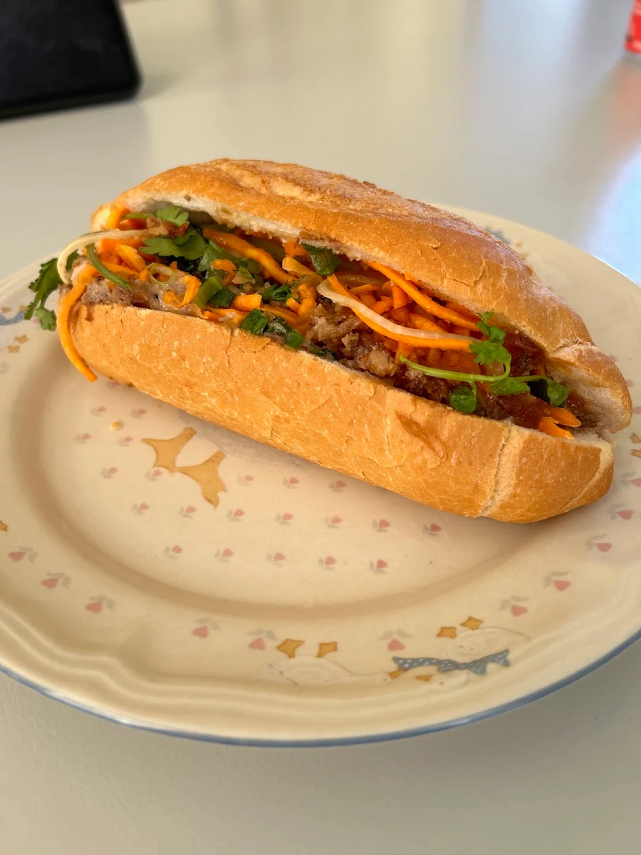 Crispy Pork Roll