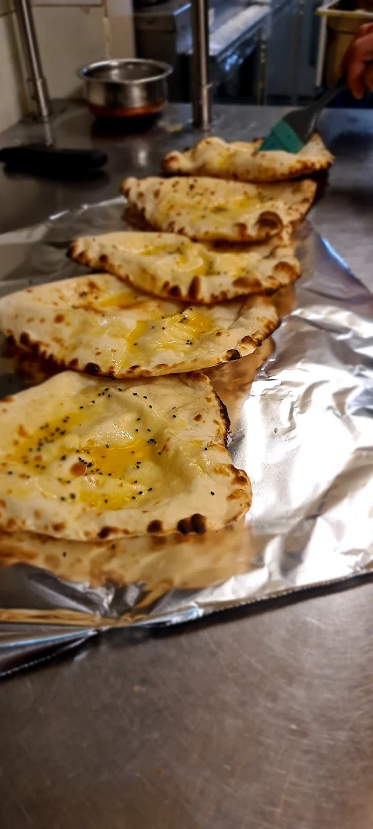 Garlic Naan, Royal Curry House Narellan