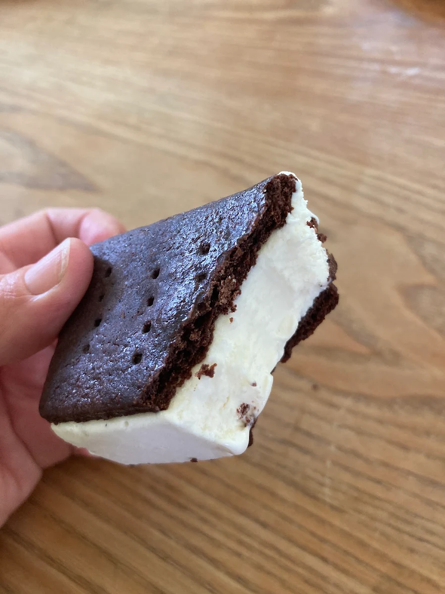 Ice Cream Sandwich