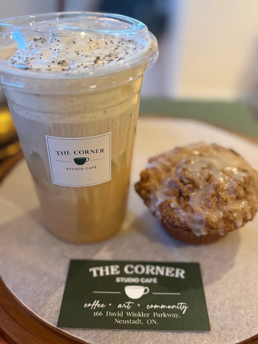 Highlights, THE CORNER Studio Café