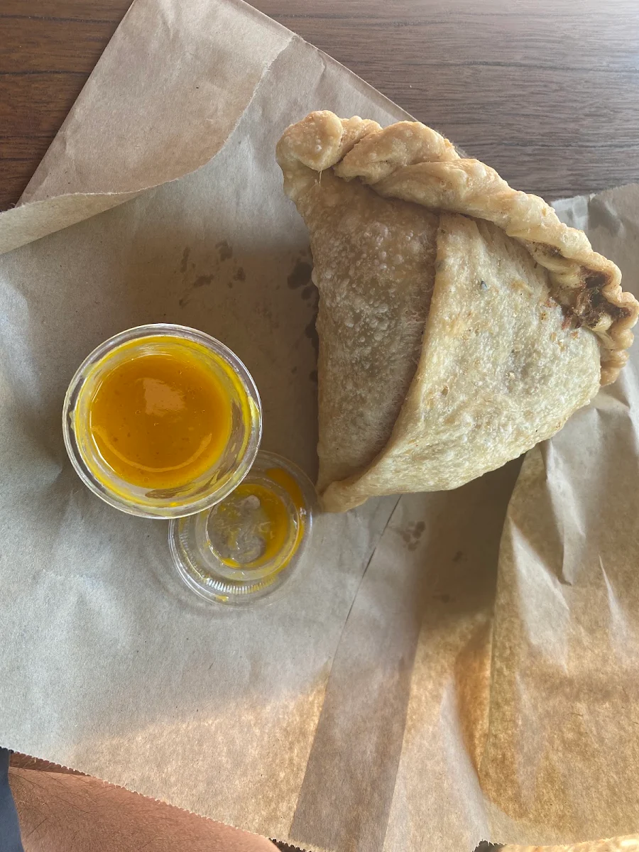 Samosa with Mango Chutney, Cardamom Pod 25+ years