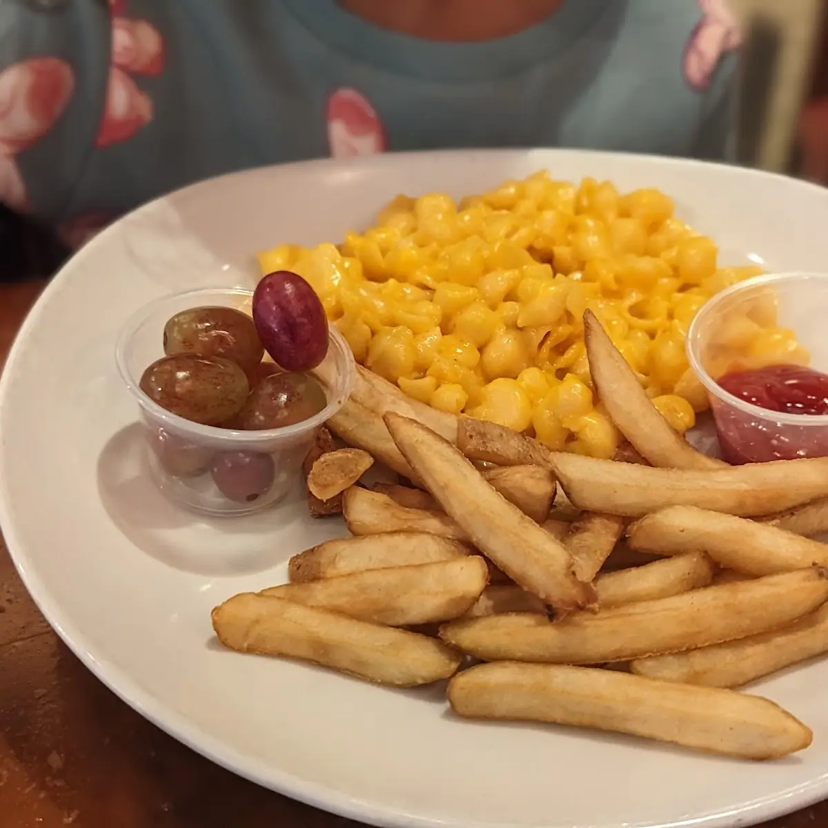 Never-Ending Soup Salad & Breadsticks