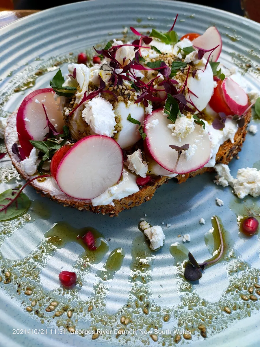 Labneh & Zaatar Eggs, Meeting Morgan Café